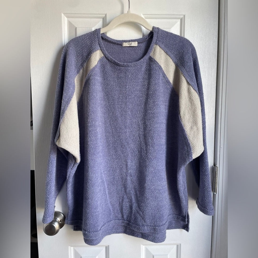 Easel Los Angeles periwinkle top